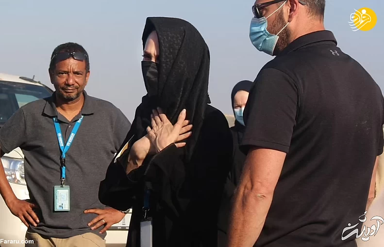 اندوه آنجلینا جولی در میان خانواده‌های آواره یمنی/ عکس